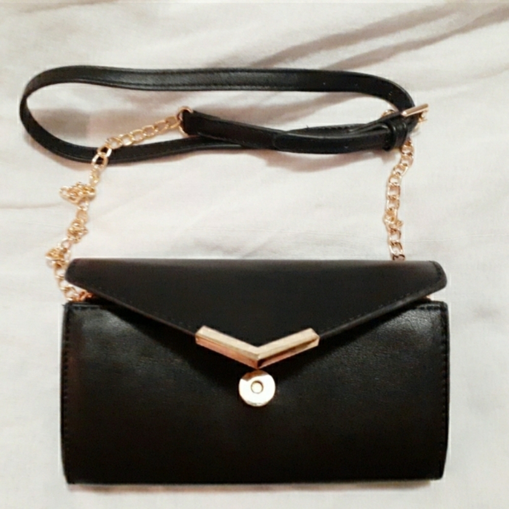 Urban expressions vegan purse